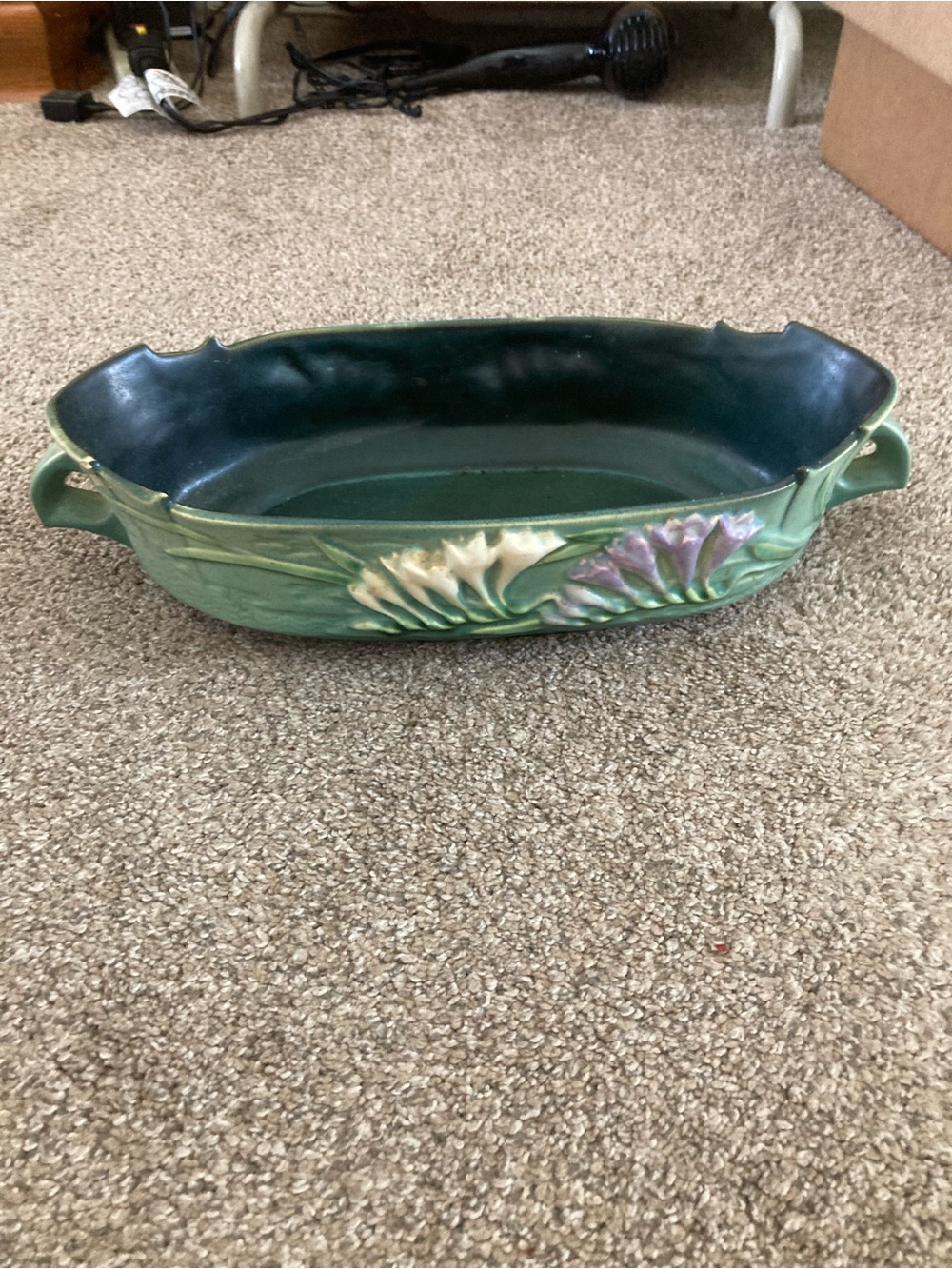Roseville 469-12 “Freesia” Pottery Console Bowl